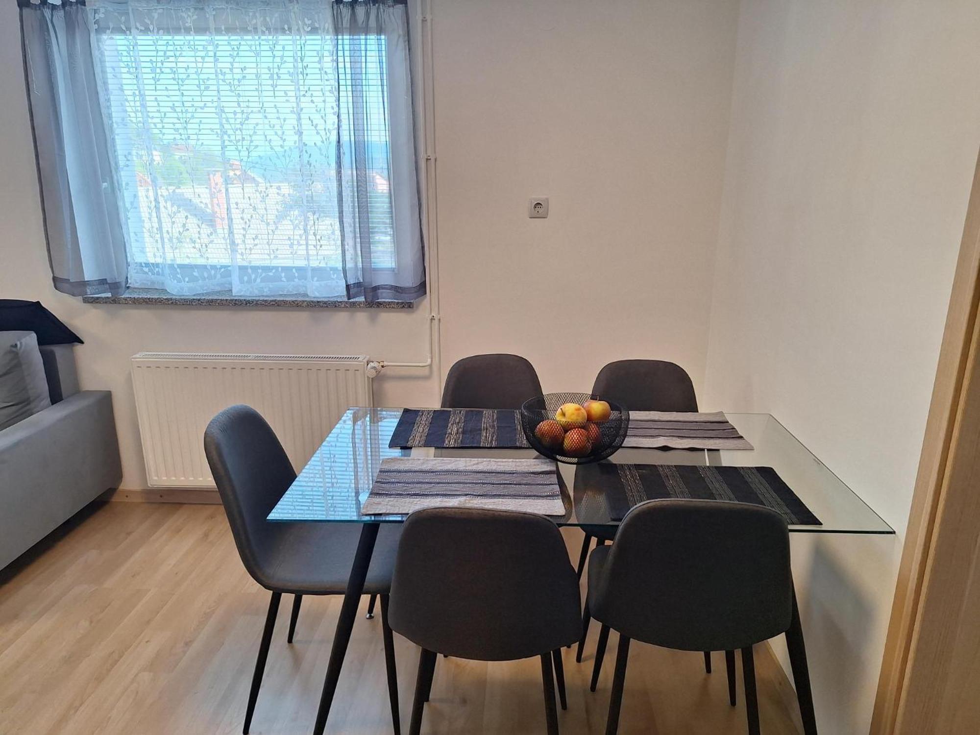 Apartment Belka Jesenice Esterno foto