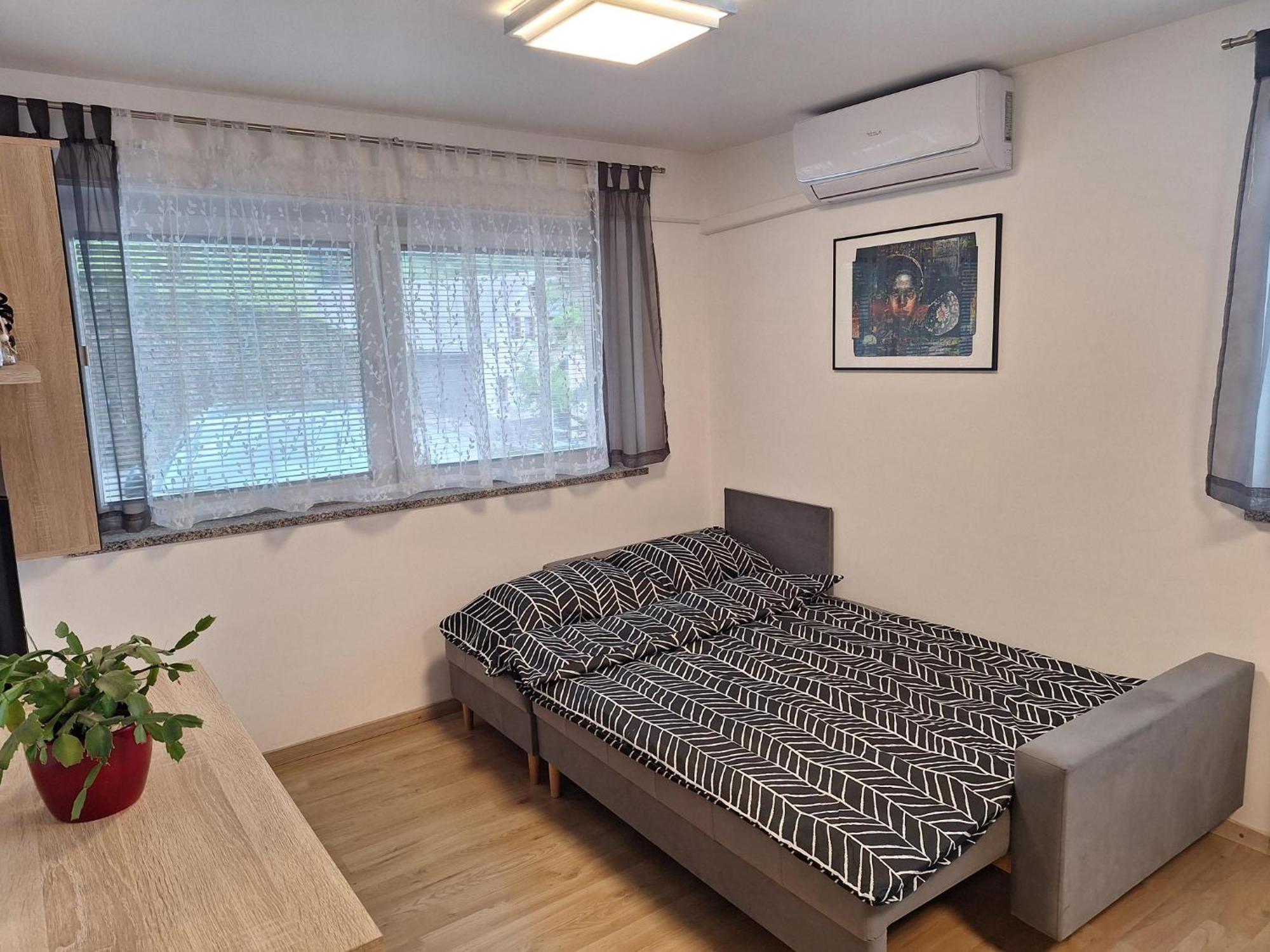 Apartment Belka Jesenice Esterno foto