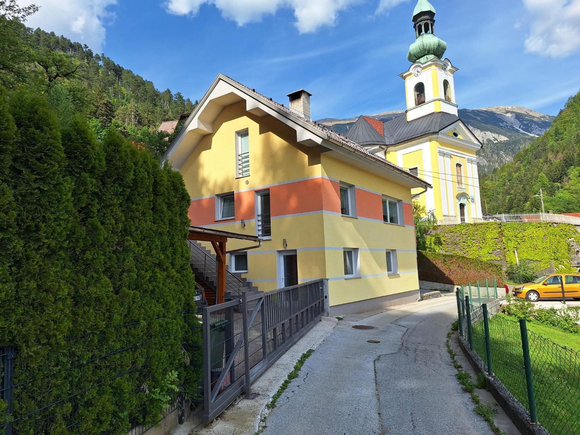 Apartment Belka Jesenice Esterno foto